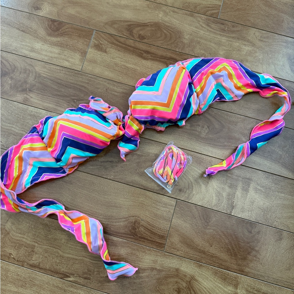 Victoria's Secret Multicolor Chevron Bikini Top